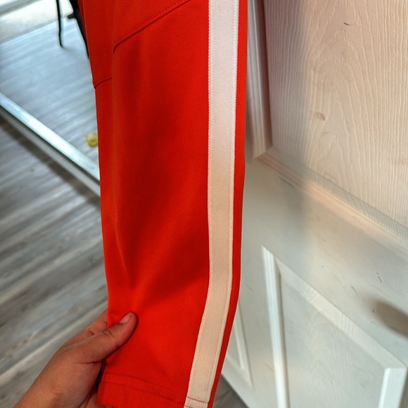 Men’s orange quarter zip sweatshirt size medium under armor - Picture 2 of 5